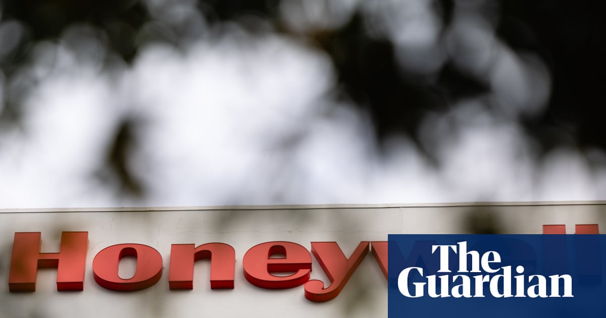 3M, DuPont e outros enfrentarão ação judicial por PFAS no equipamento de proteção contra incêndio dos bombeiros nos EUA
