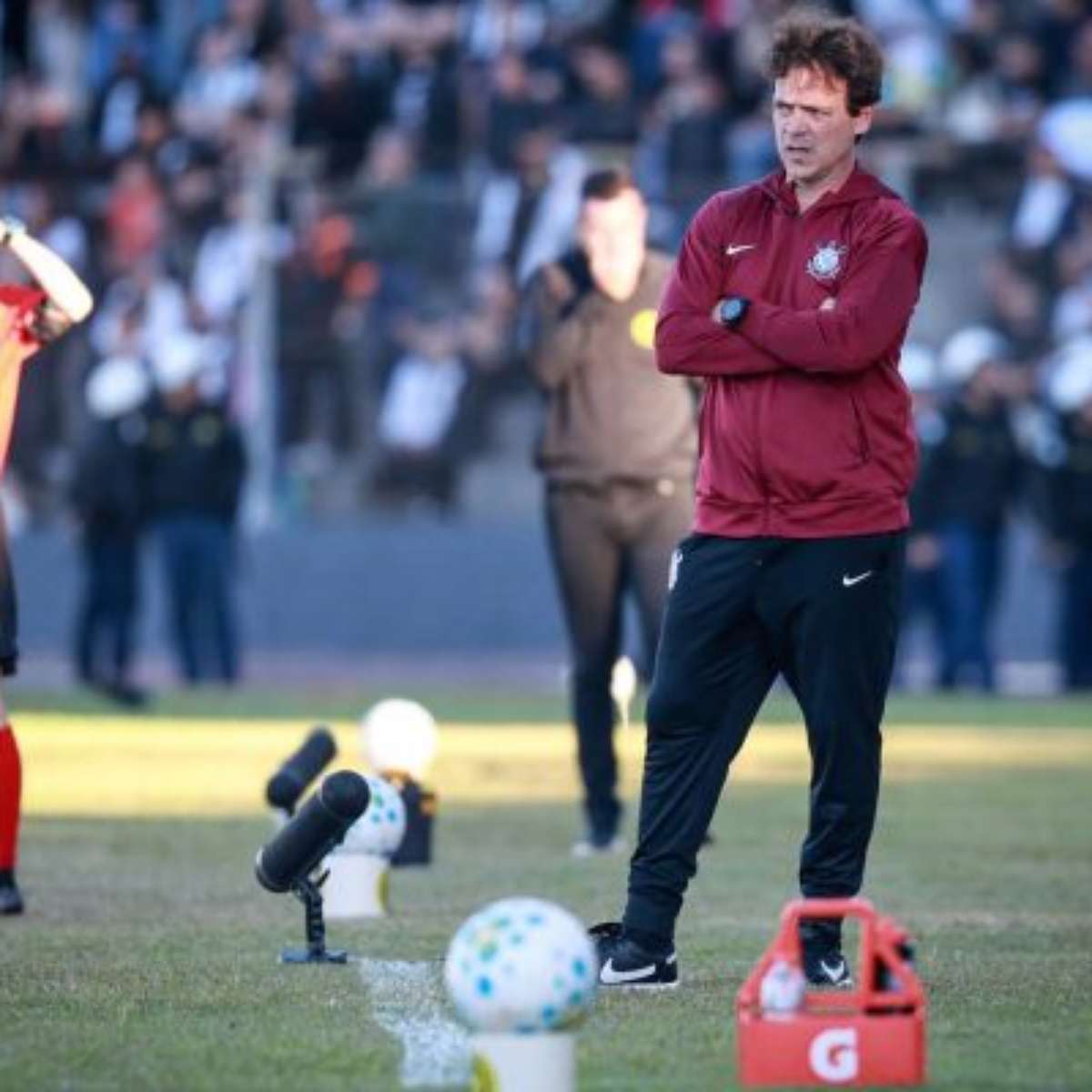 Corinthians ganha 17 dias para reagir após sexto revés no Brasileirão