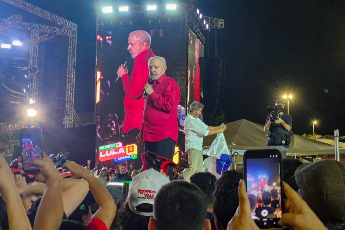 Imagem da matéria: Lula diz que pedirá a Trump para que "não se meta nas eleições do Brasil"