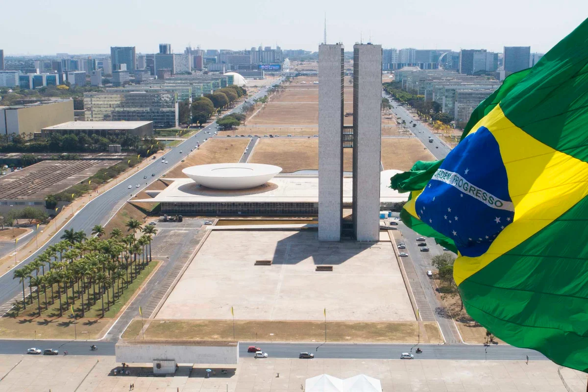 O Brasil precisa se preocupar com a ruptura (por Ricardo Guedes)