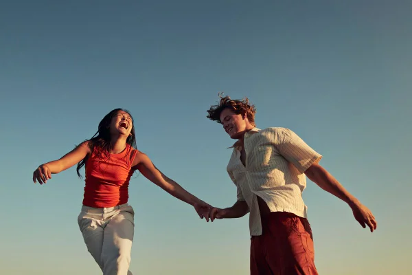 Cushioning: ter alguém como “plano B” pode sabotar relacionamentos; entenda