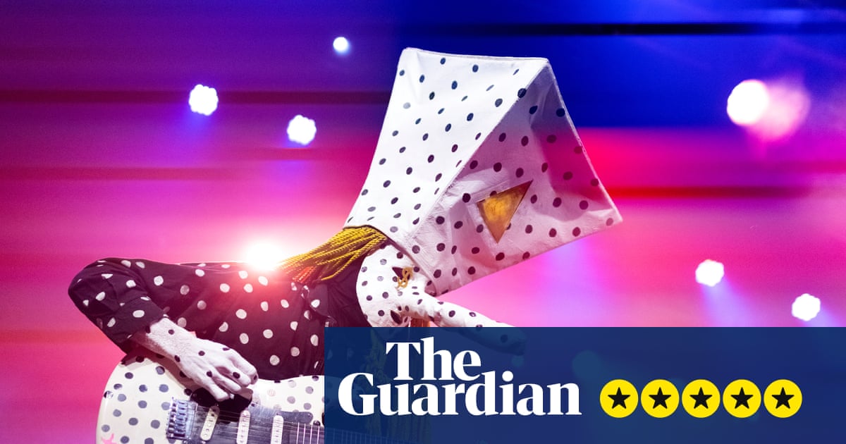 Revisão da Angine de Poitrine – domínio matemático e mentalmente impressionante do duo freaky do Quebec