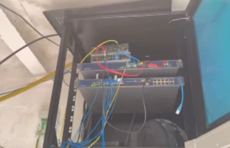 Polícia desarticula provedor clandestino de internet ligado ao tráfico no Camorim, no Rio