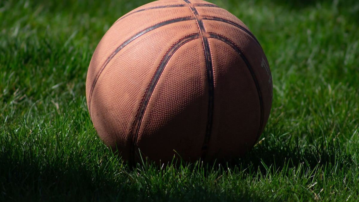 Winnipeg basketball referee’s sexual assault charges stayed, peace bond entered