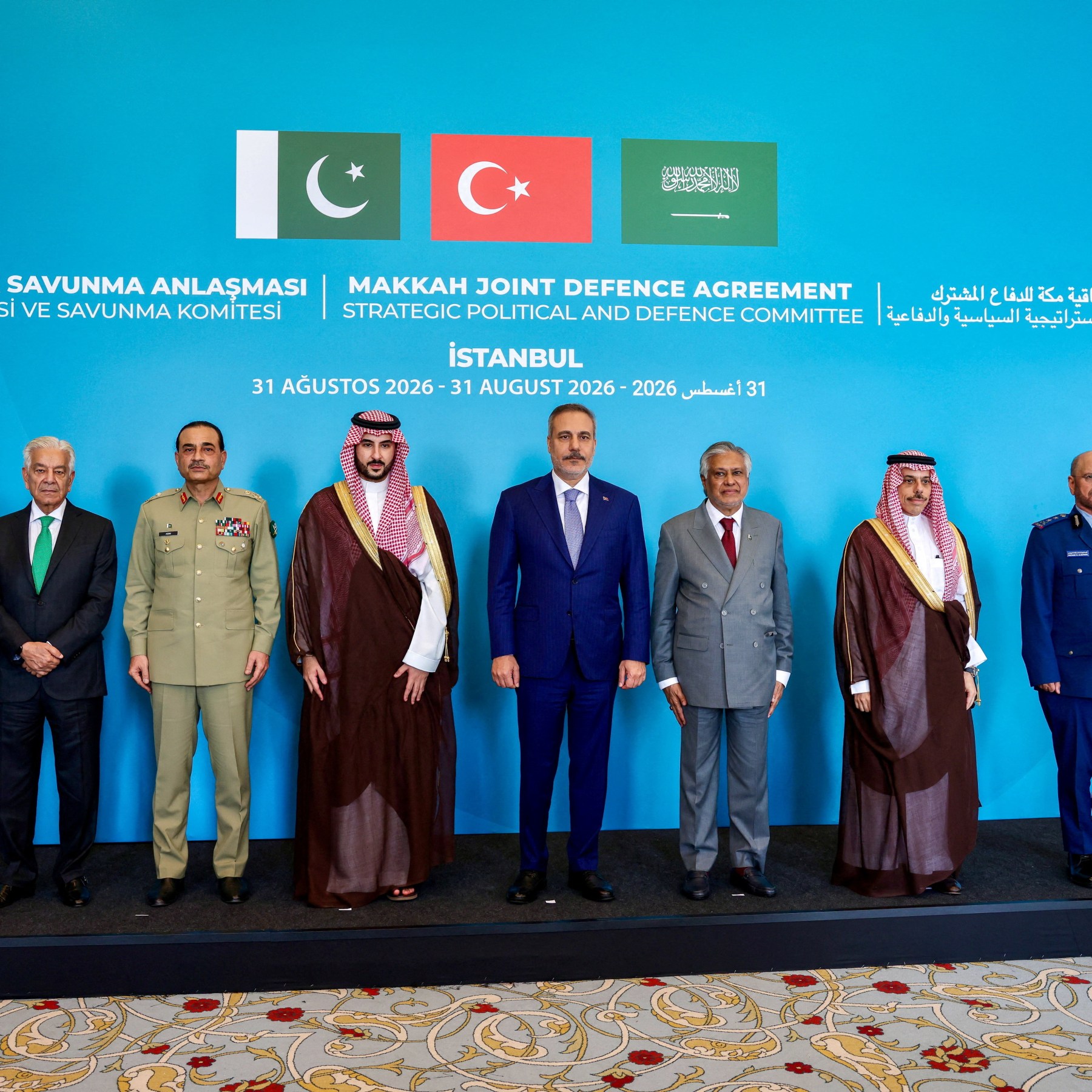 Chefes saudita, turco e paquistanês planejam conversas urgentes no meio dos combates no Iêmen