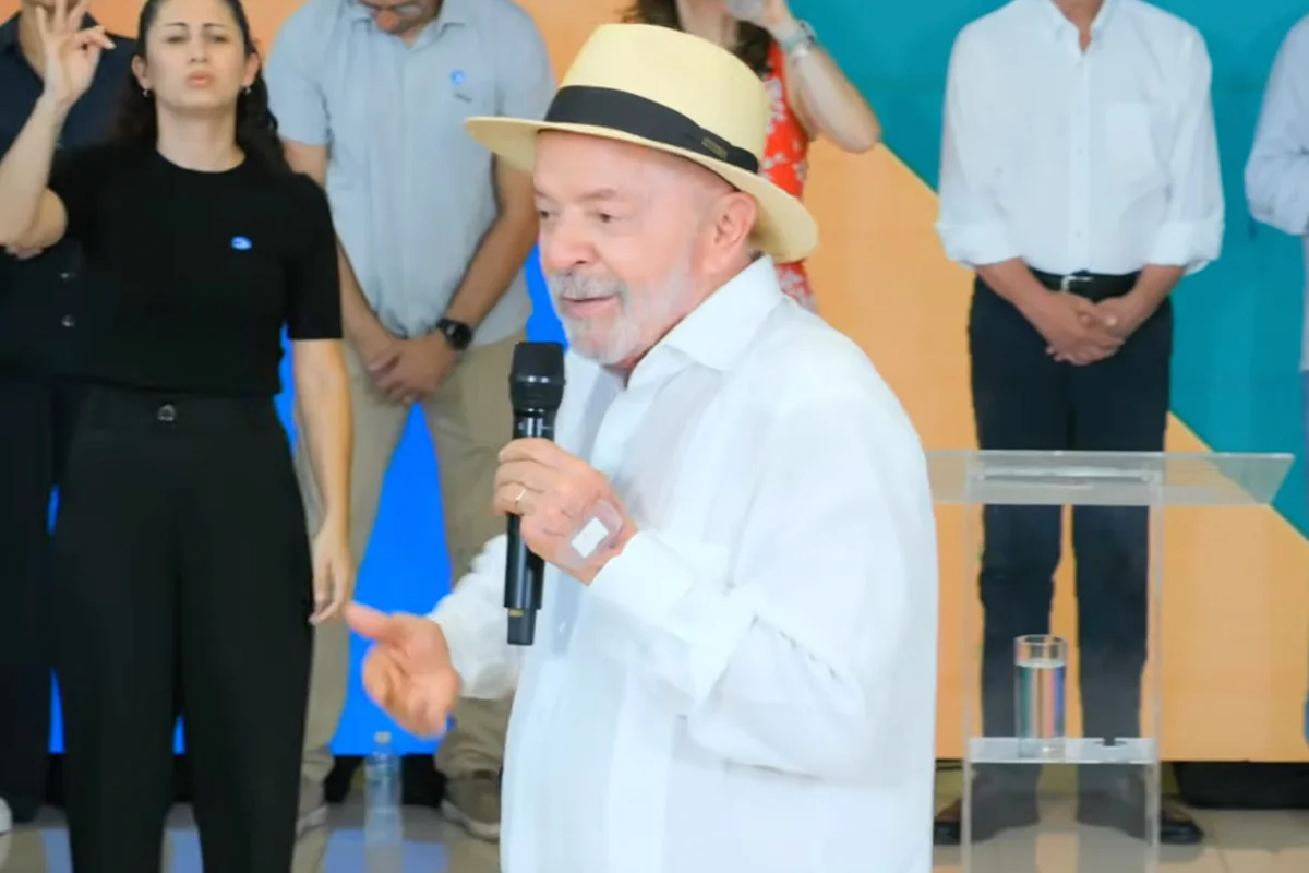 Bastidores: Lula participou pessoalmente da elaboração de nota sobre STF