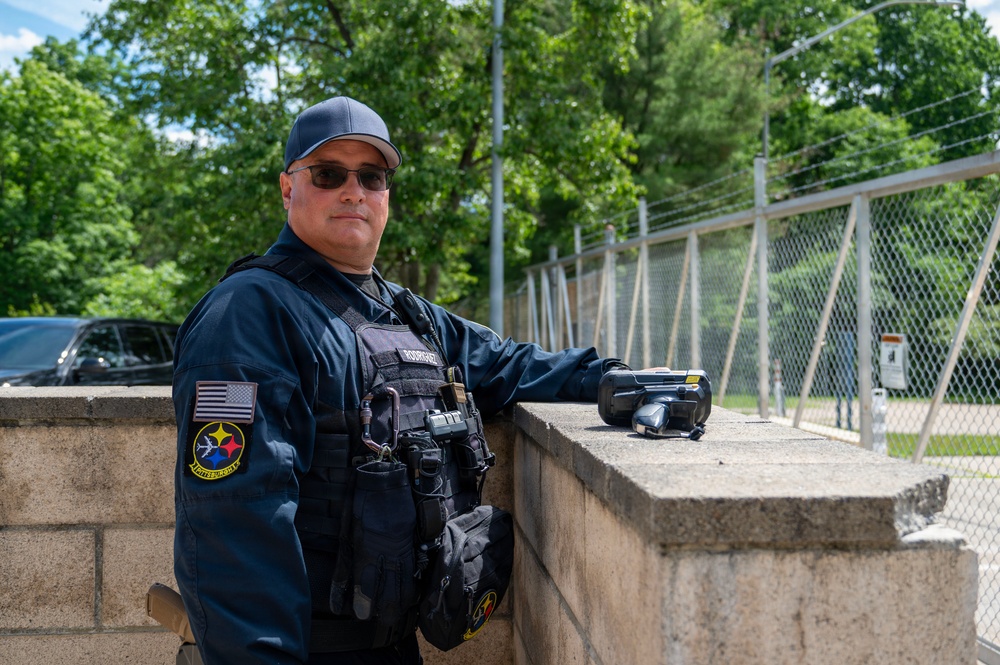 Imagem relacionada à notícia: Do front Lines para o front Porte: Como Ruben Rodriguez encontrou uma nova maneira de servir