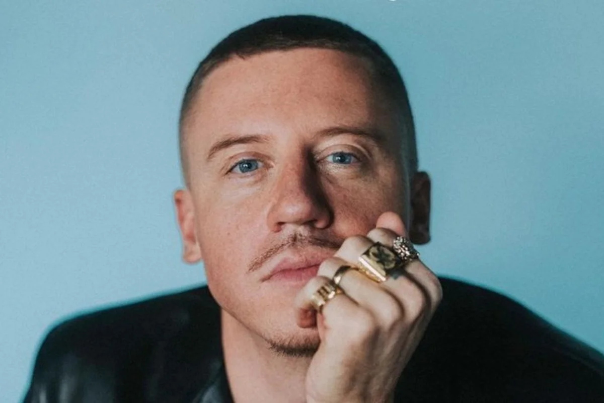 Macklemore anuncia turnê Palestina Livre após polêmica com Ed Sheeran