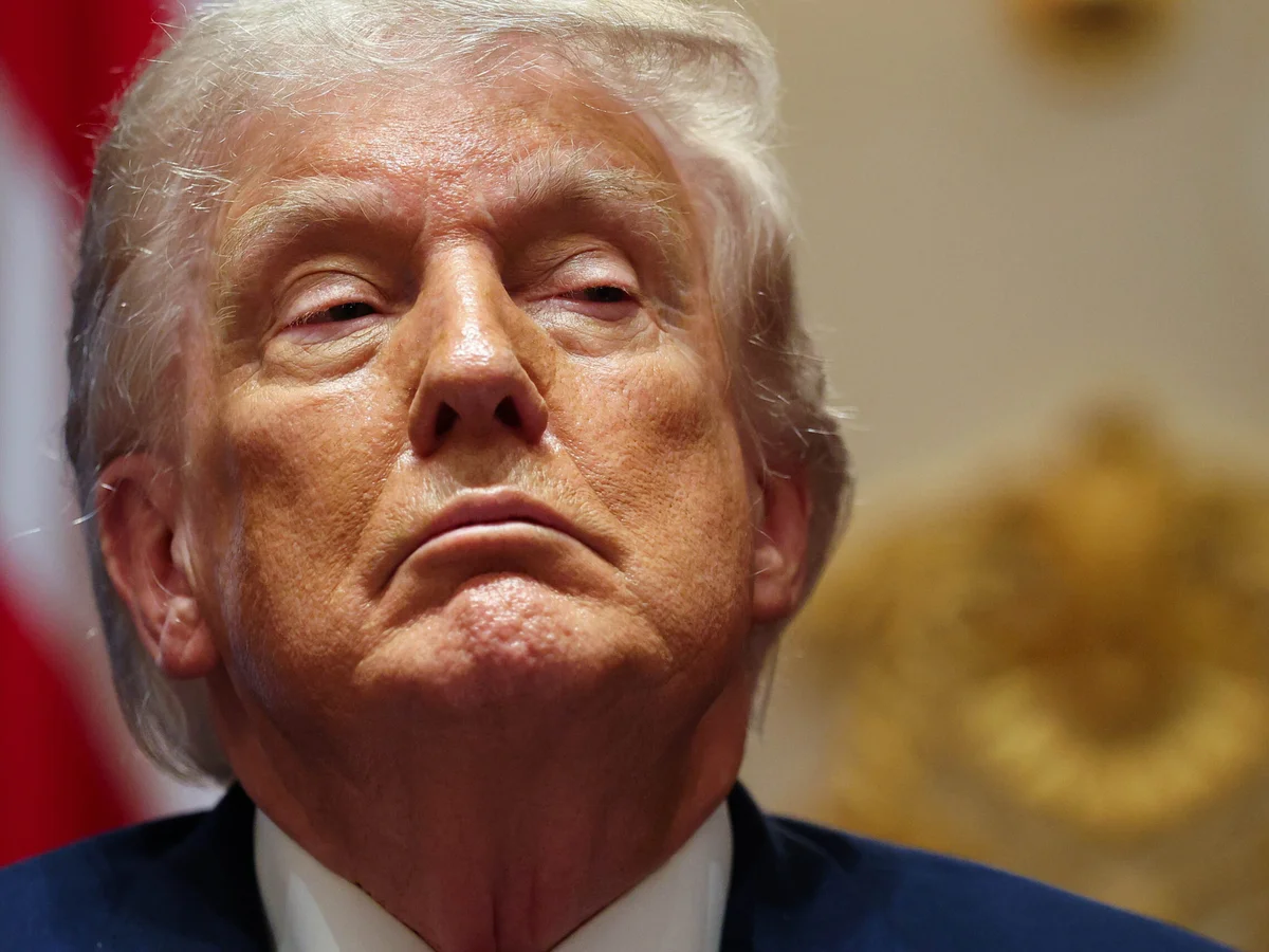 Trump diz que monitora eleição no Brasil, mas evita apoiar Lula ou Flávio