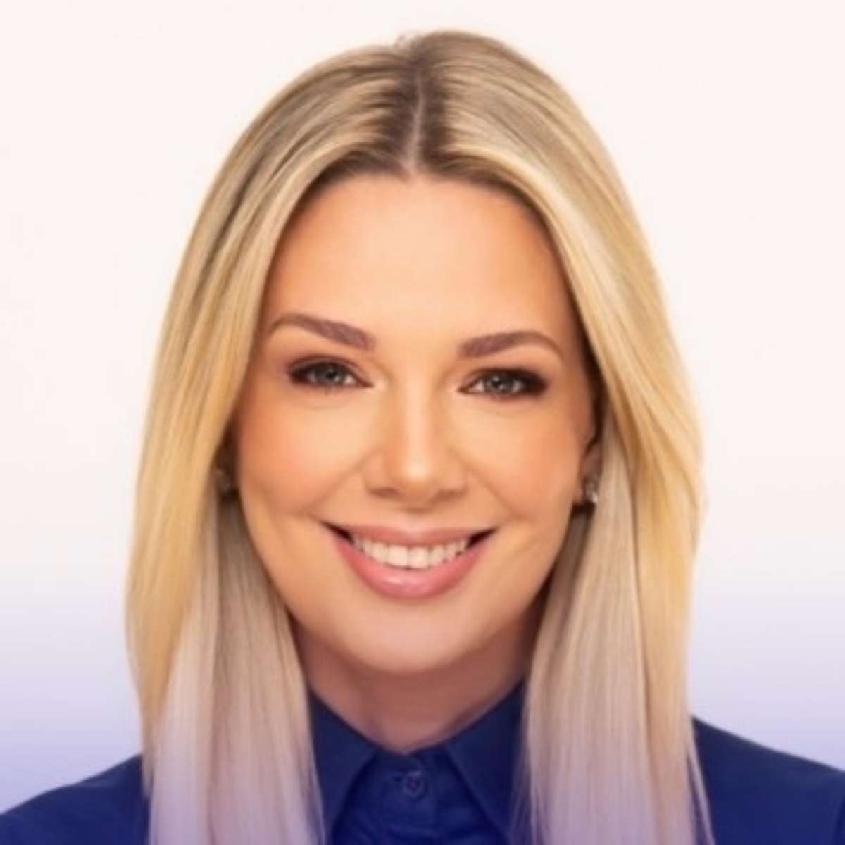 Fernanda Louback, vice de Douglas Ruas, já foi modelo e atriz do 'Zorra Total'