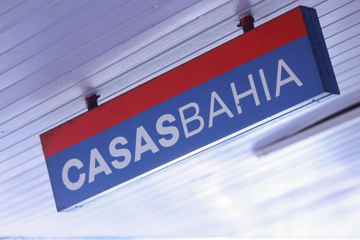 Casas Bahia reduz estoques e perde 4,6 mil funcionários, diz perícia