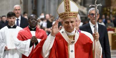 Papa Le&atilde;o XIV celebra missa na Pra&ccedil;a S&atilde;o Pedro, no Vaticano Foto: ANSA / Ansa - Brasil
