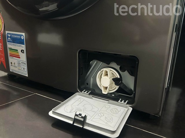 10 dicas para limpar a máquina de lavar e deixar o eletrodoméstico brilhando