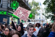 Trump diz que França está "em chamas" por causa da imigração