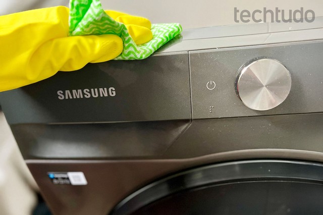 10 dicas para limpar a máquina de lavar e deixar o eletrodoméstico brilhando