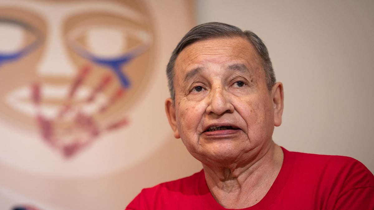 Grand Chief Stewart Phillip, whose wife was NDP MLA, endorses B.C. Green Leader Lowan